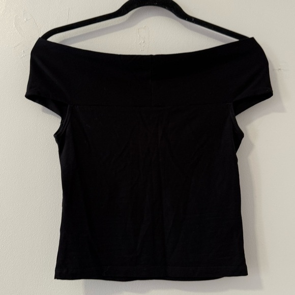 Reformation Emerald Knit Top – Off-the-Shoulder with Rosette Detail - Picture 3 of 4
